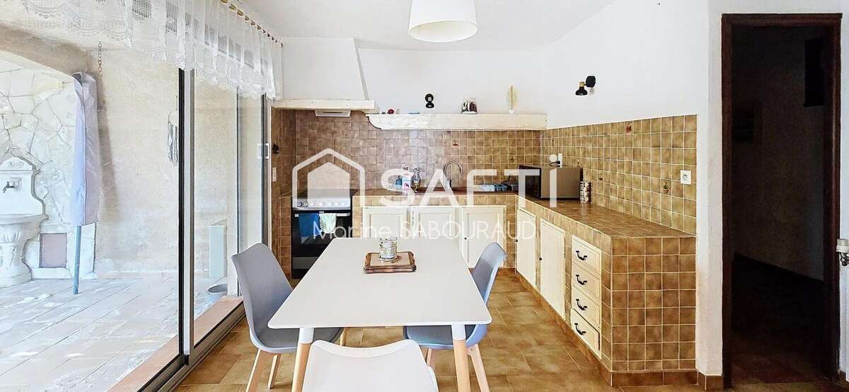 Photo 8 - Maison à LE LUC