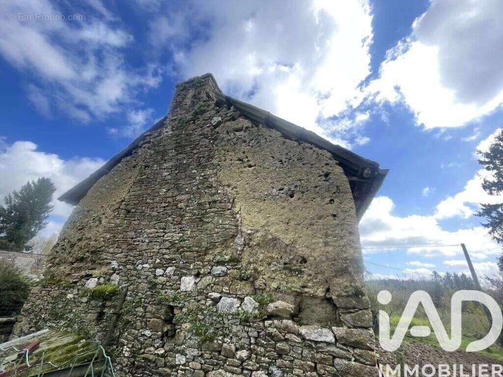 Photo 9 - Maison à SAINT-VRAN
