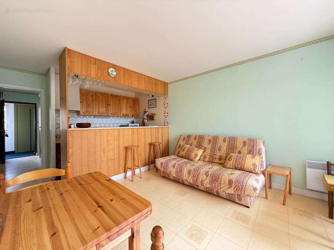 Appartement à VAUX-SUR-MER