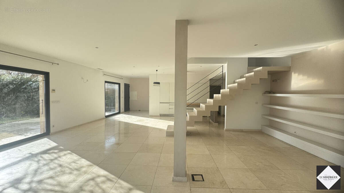 Maison à CANET-EN-ROUSSILLON