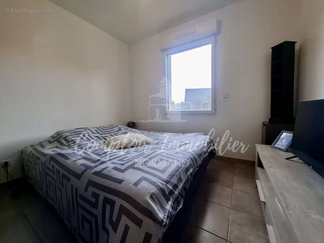 Maison à VARENGEVILLE-SUR-MER