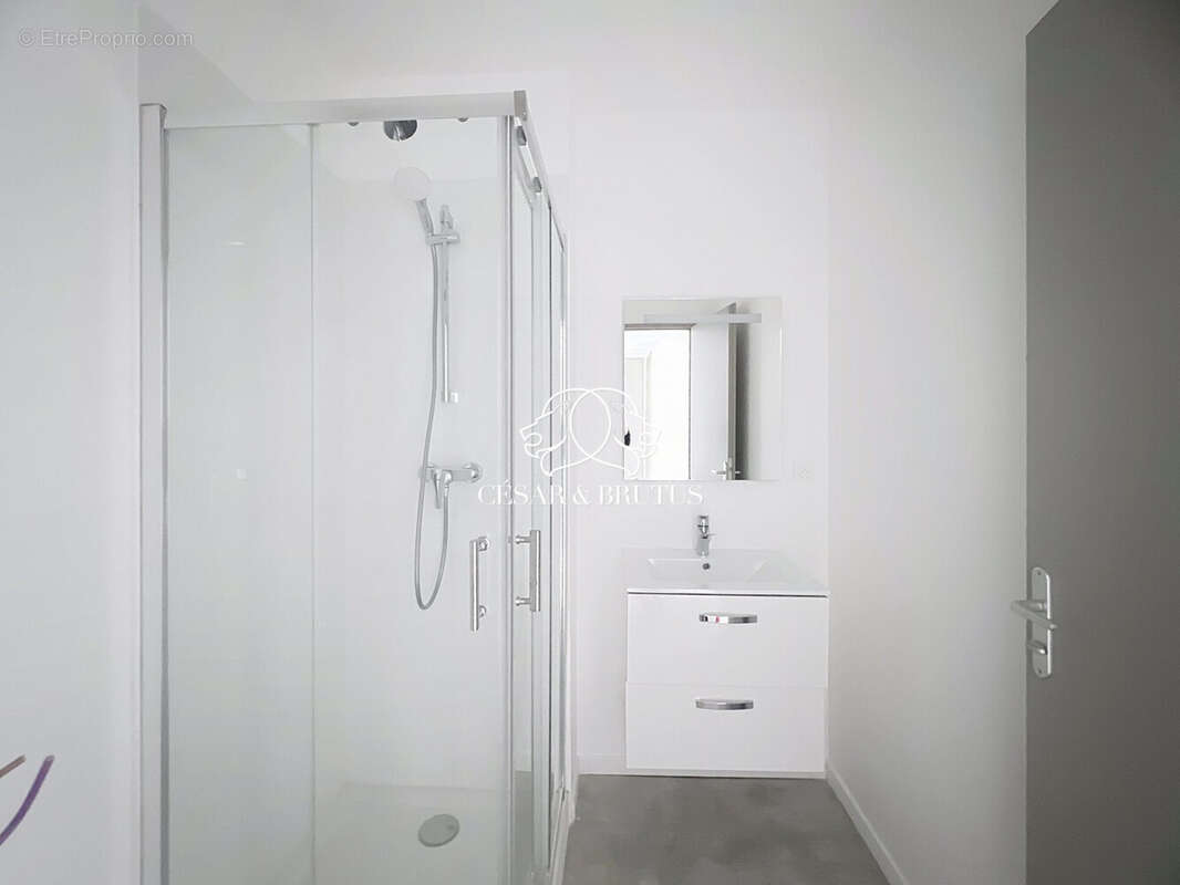 Appartement à THIZY