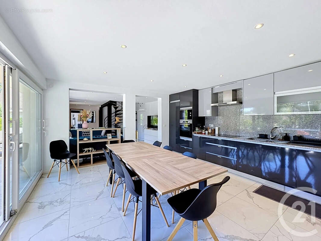 Maison 348 m² à Samoreau  - photo 29