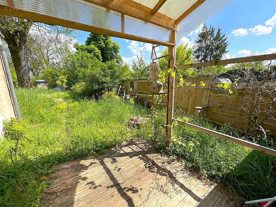 Maison à MARTINVELLE