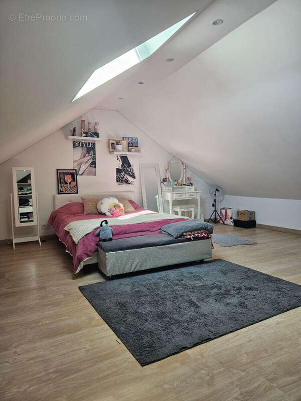 Maison Bornel 5 pièce(s) 148 m2 - photo 6