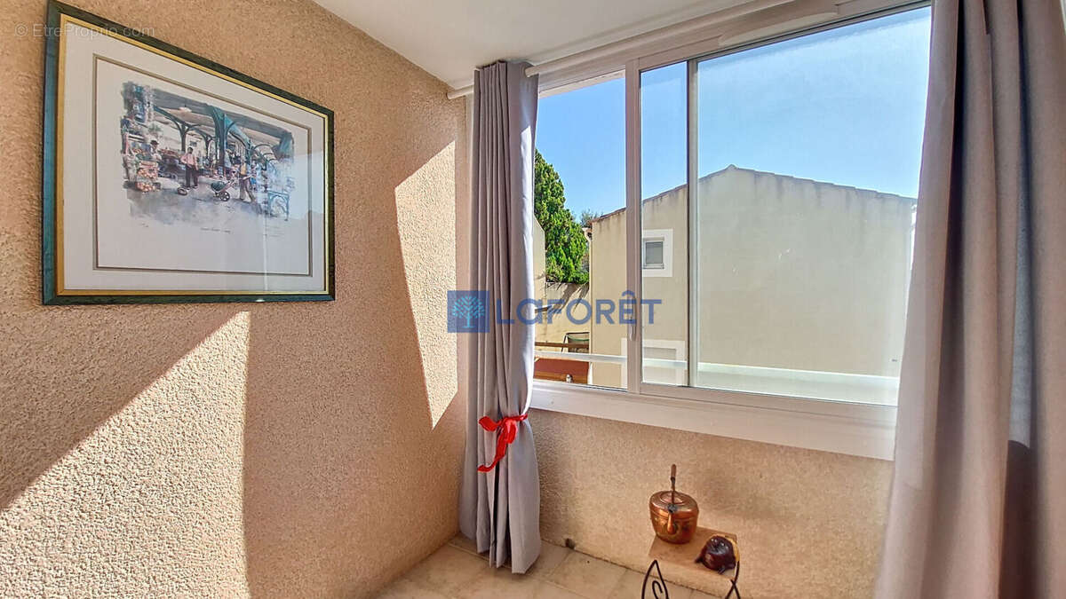Appartement à MARSEILLE-11E