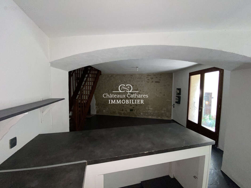 Maison à DUILHAC-SOUS-PEYREPERTUSE