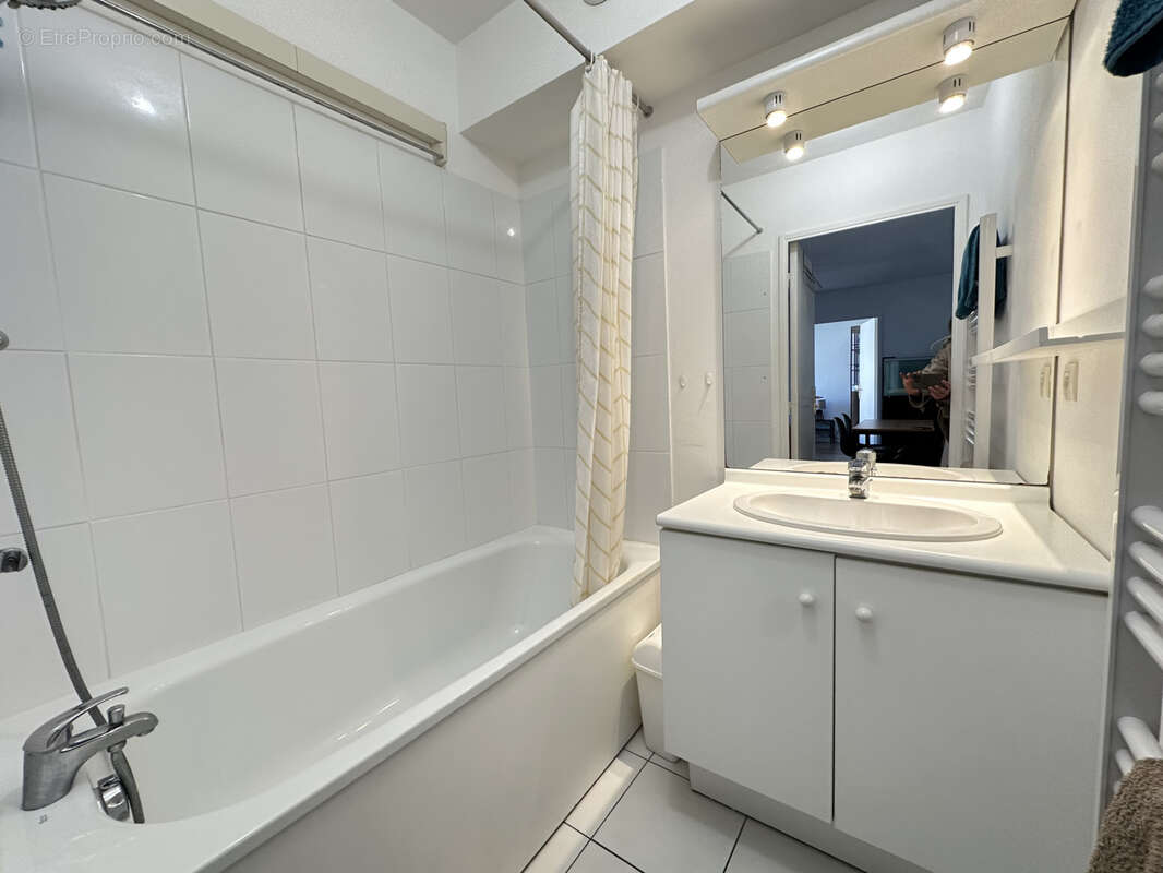 Appartement à SERRIS