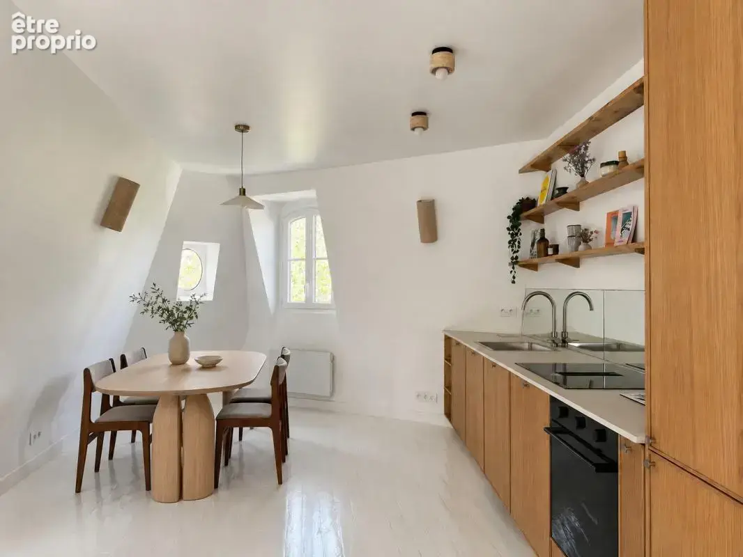Appartement à PARIS-12E