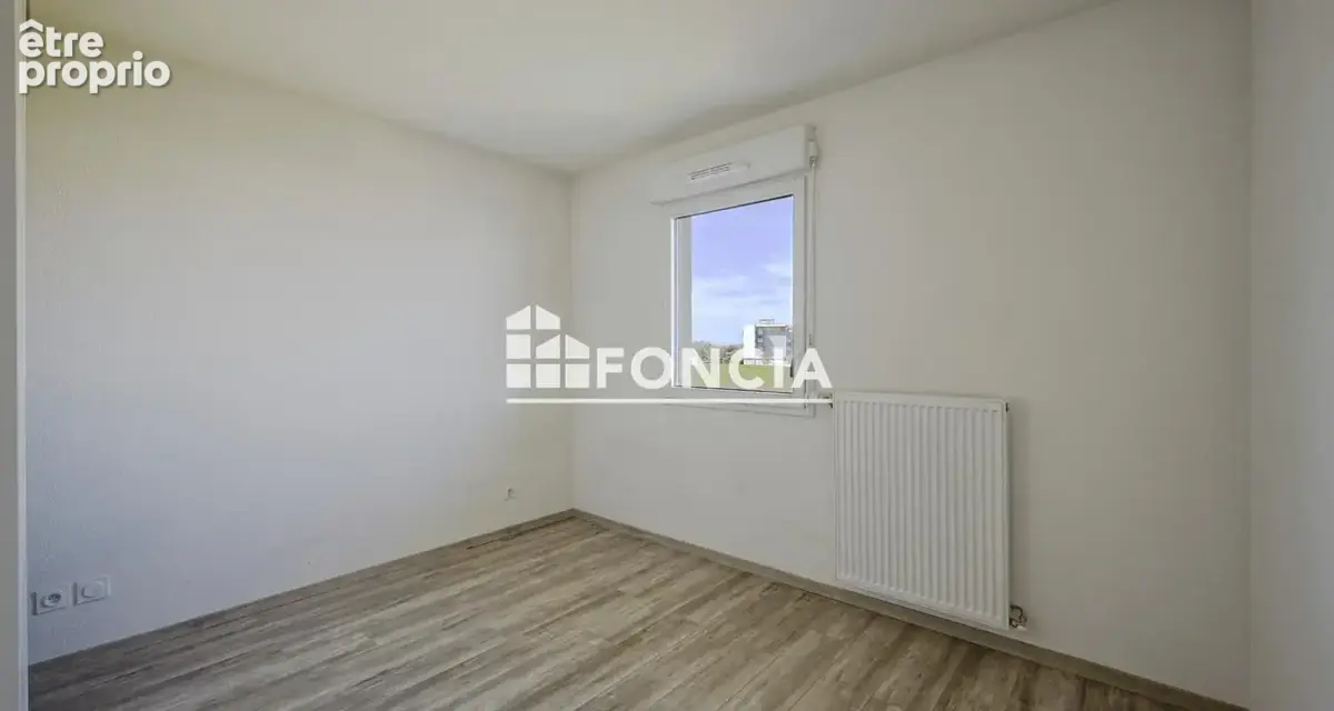 T2 dernier étage avec terrasse - copropriété récente - Idéal primo ou investisseur - photo 4