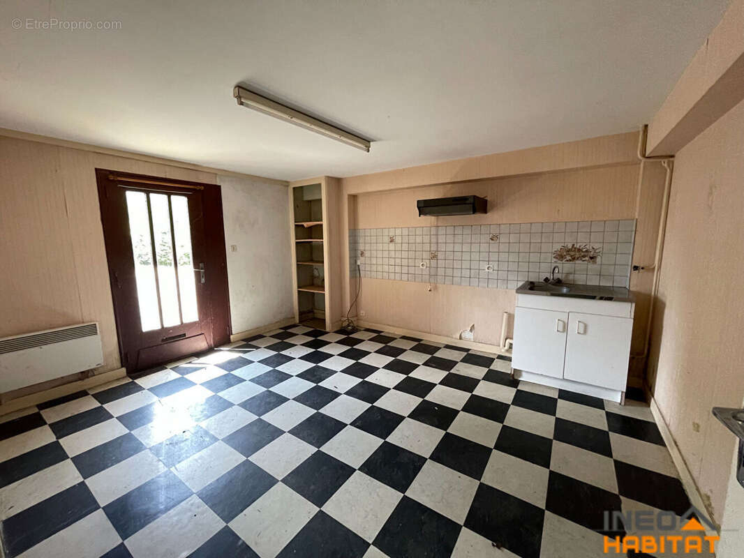 Maison à LA MEZIERE