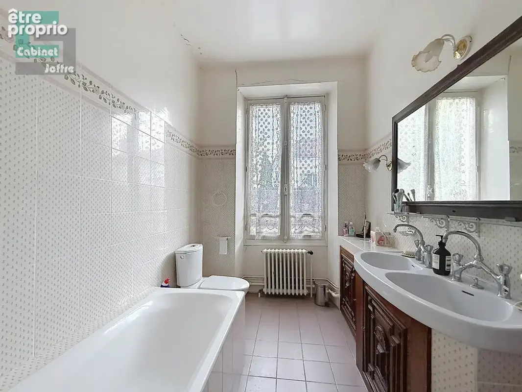 THOMERY — Maison de caractère du XIXe siècle,  Une demeure familiale pleine de charme, à deux pas du Château R - photo 14