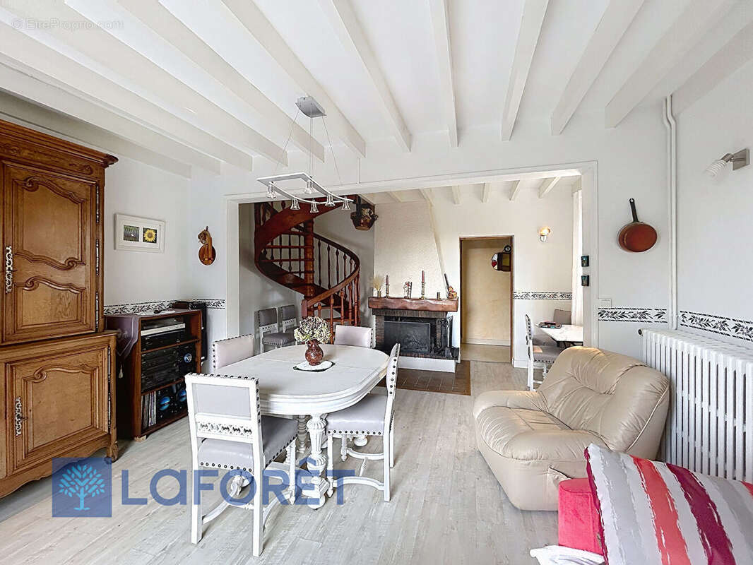 Maison à VERNEUIL-SUR-AVRE