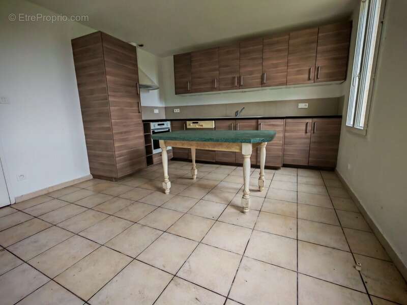 Maison à SAINT-EMILION