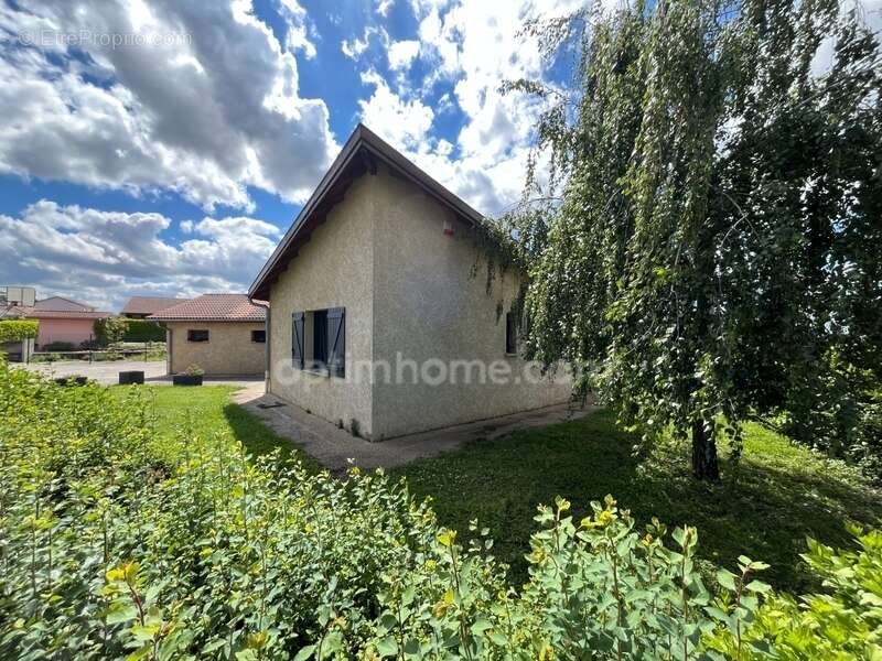Maison à JANNEYRIAS