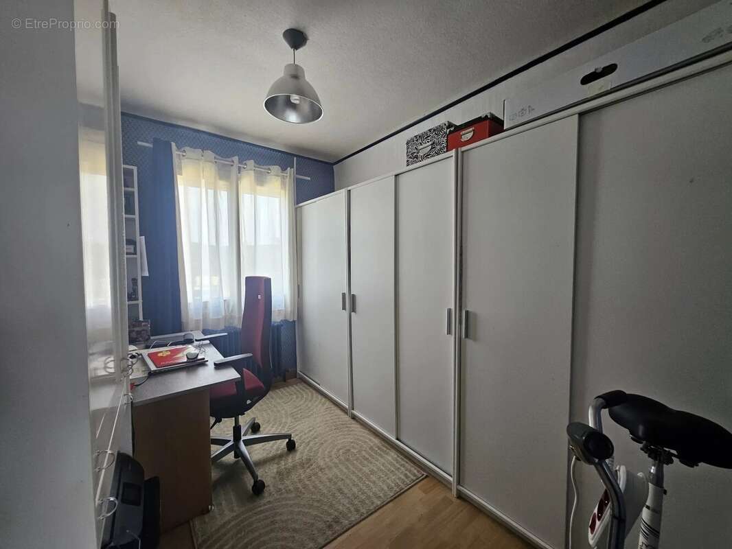 GRAVIGNY - Maison au Calme Proche Commodités et N154 - photo 12