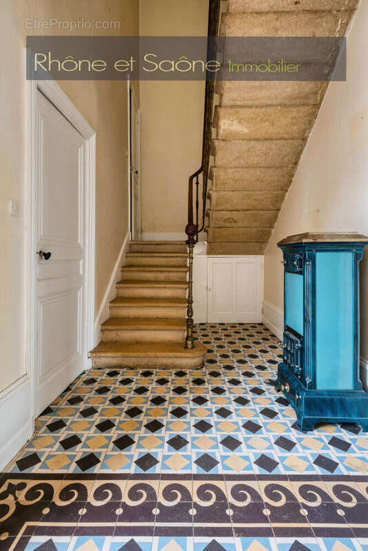 Photo 8 - Maison à MONTMERLE-SUR-SAONE