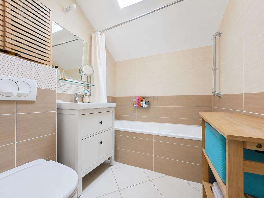 Appartement à AMANCY