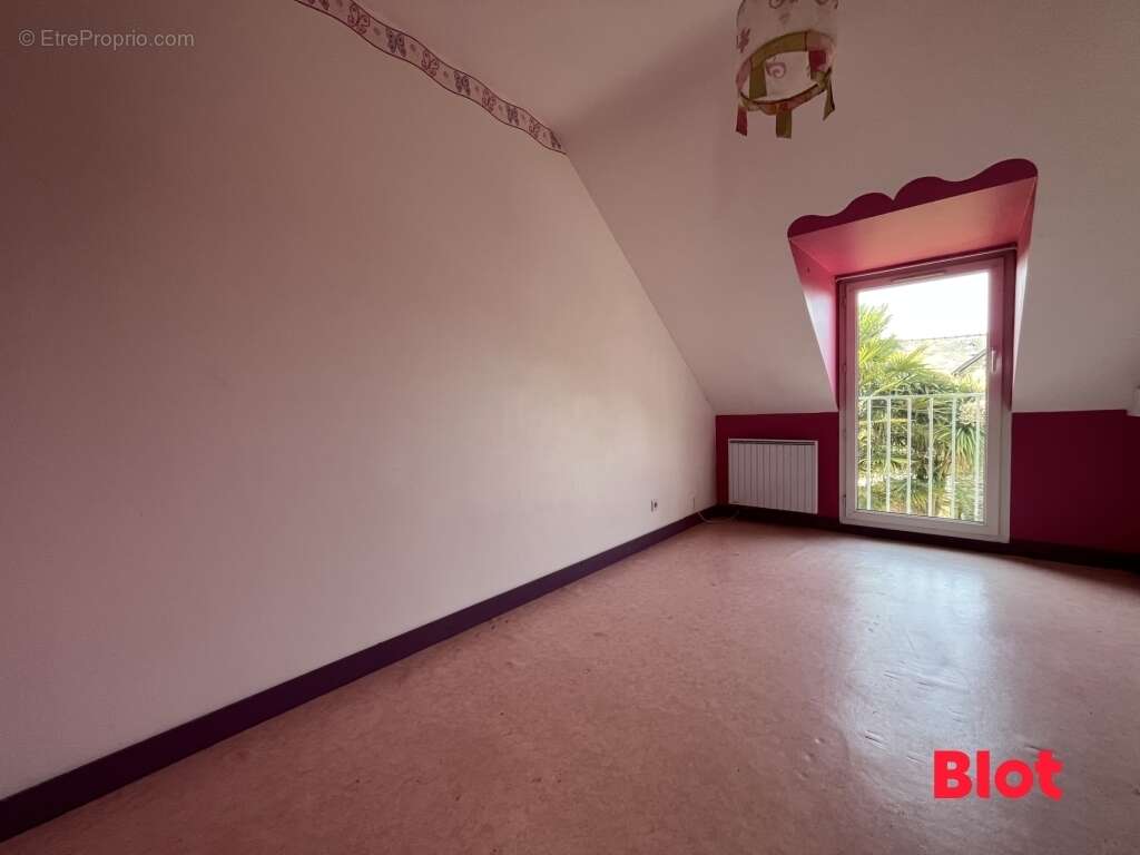 Maison à BAIN-DE-BRETAGNE