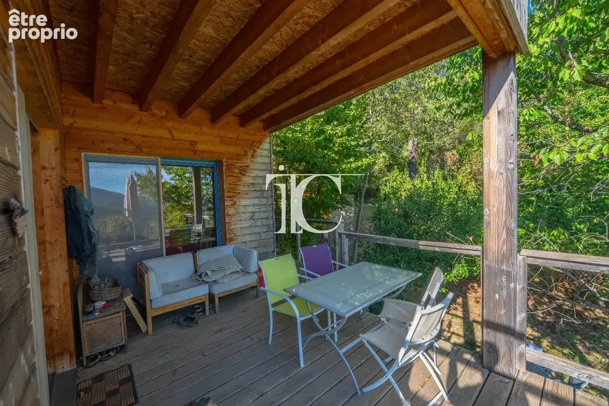 Villa ossature bois avec vue exceptionnelle sur le chassezac terrain de 1 965 m² - photo 6