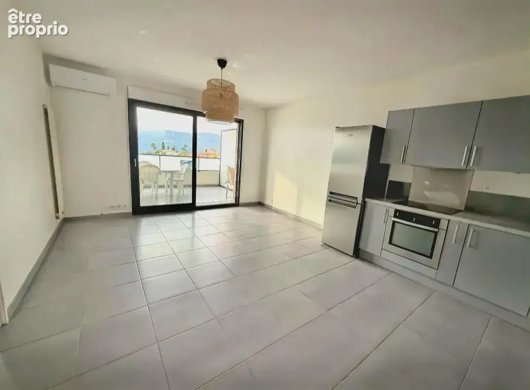 Vente  nice – saint-antoine de ginestière  2 pièces  terrasse, piscine et parking - photo 2