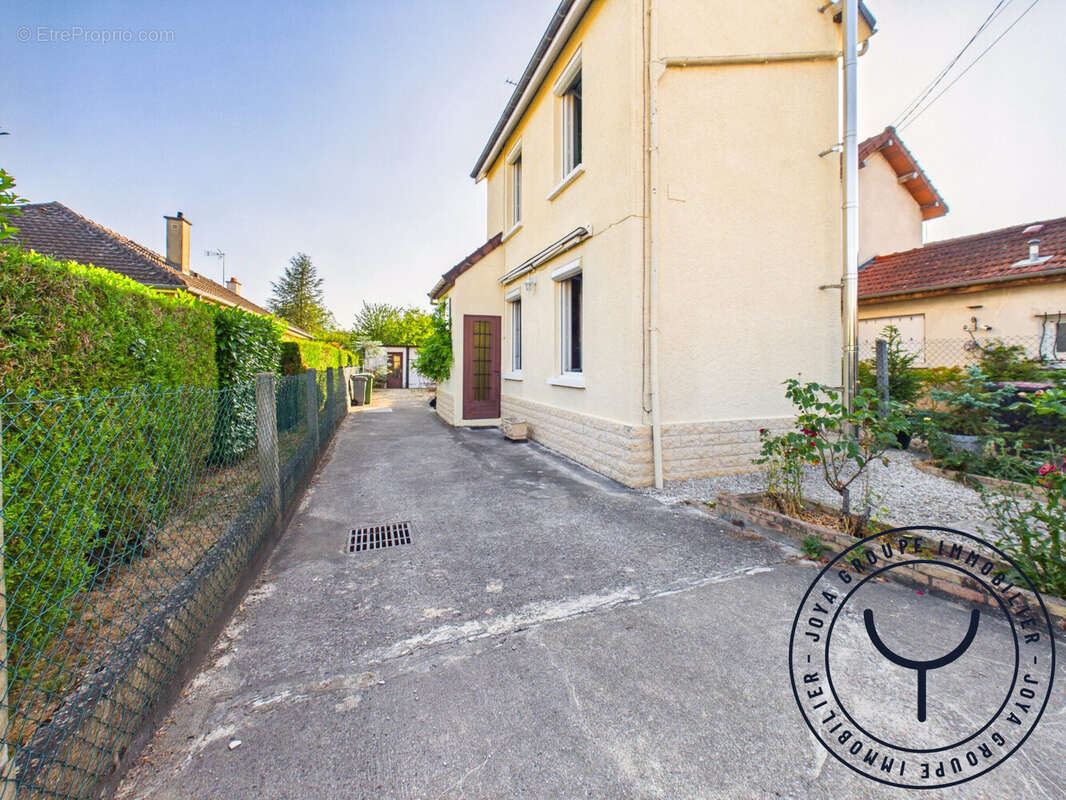 Maison 56 m² à Troyes  - photo 2