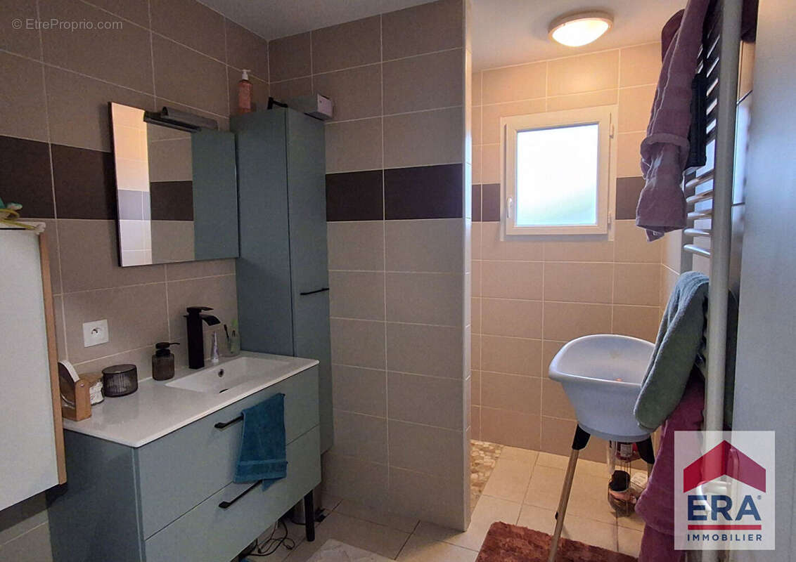 Maison à PIERRELATTE