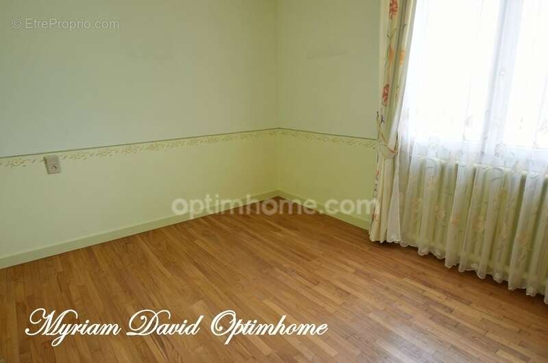 Maison à ROSTRENEN