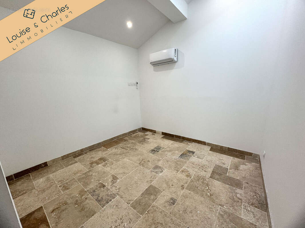 Appartement à RILLIEUX-LA-PAPE