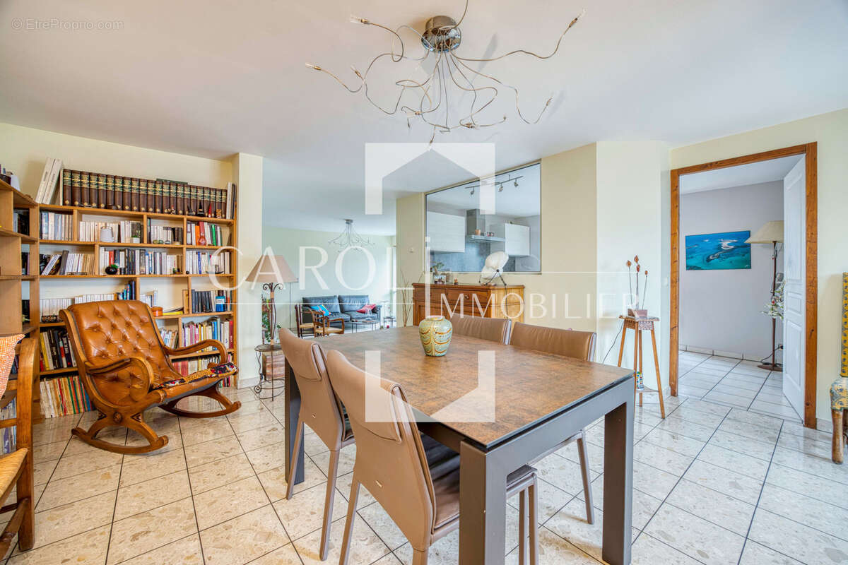 Appartement à ANNECY-LE-VIEUX