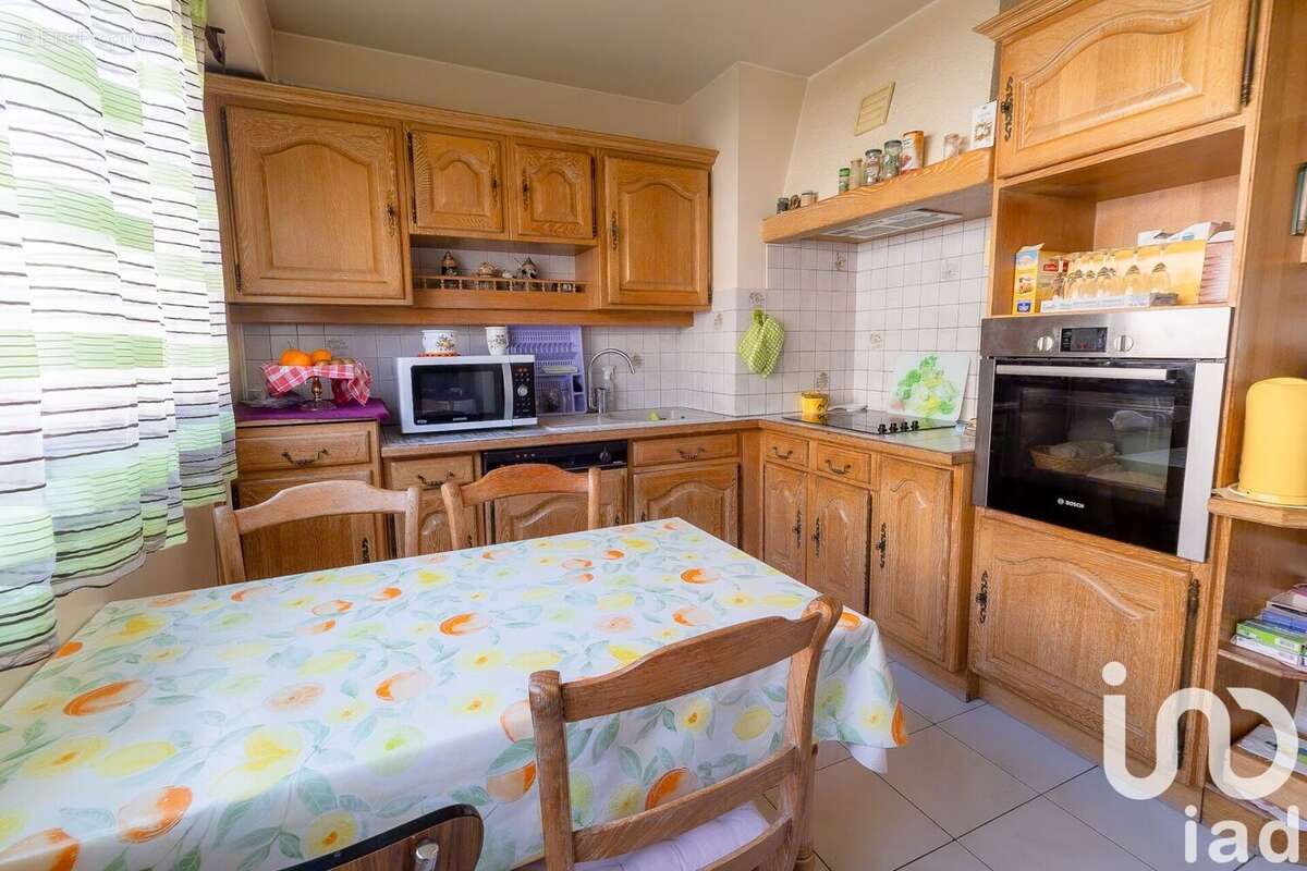 Photo 8 - Appartement à LE PLESSIS-ROBINSON