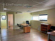 Commerce à SAINT-PHILBERT-DE-GRAND-LIEU