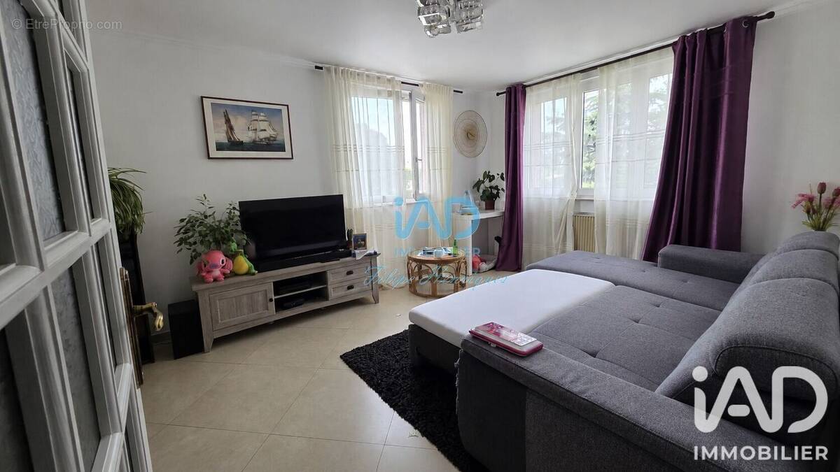 Photo 1 - Appartement à CHAMPIGNY-SUR-MARNE