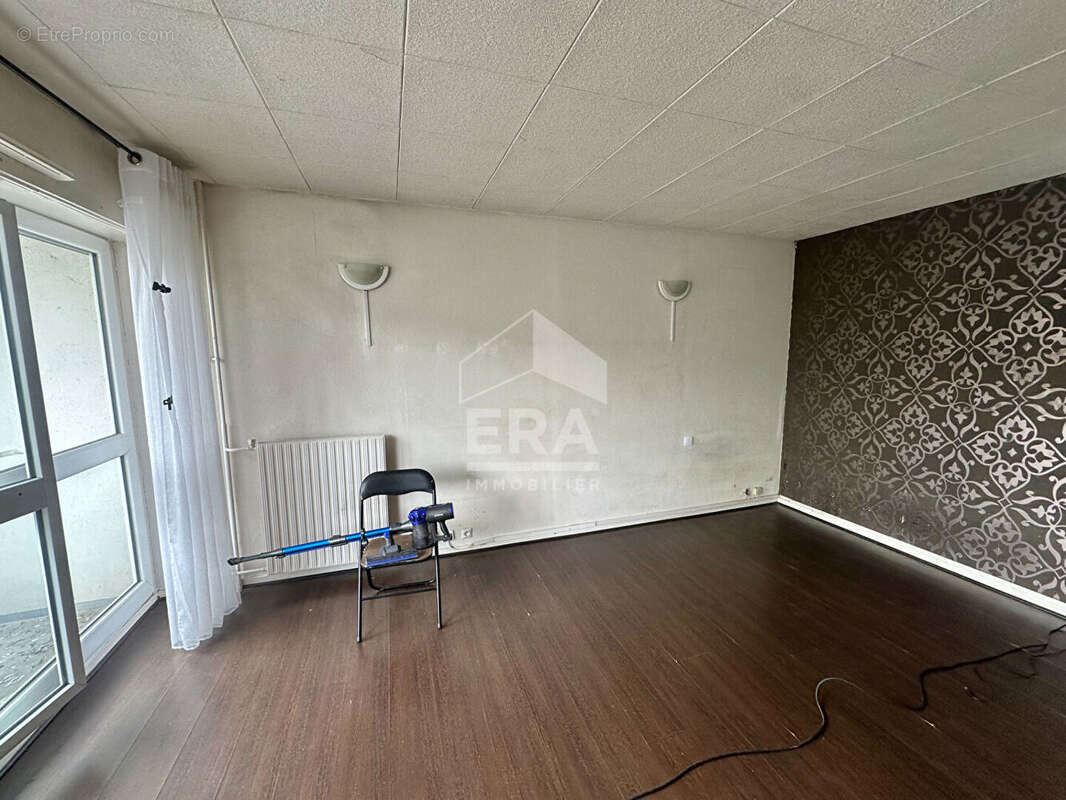 Appartement à SARTROUVILLE