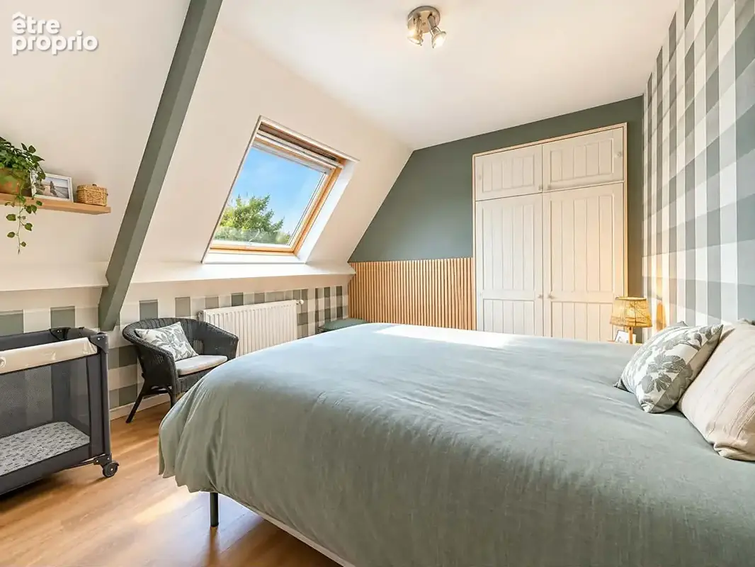 ALLOUAGNE - maison individuelle - 205m² - 4 chambres - double garage - jardin - photo 8