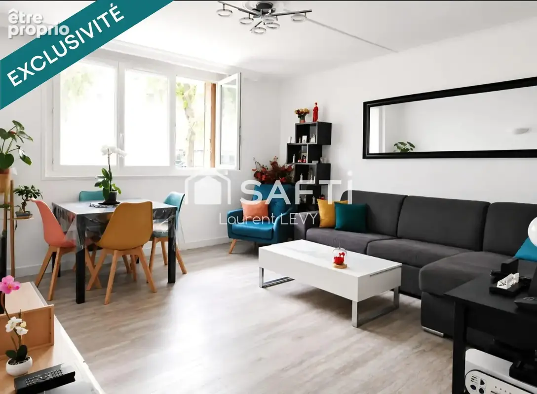 Photo 1 - Appartement à SAINT-MAUR-DES-FOSSES
