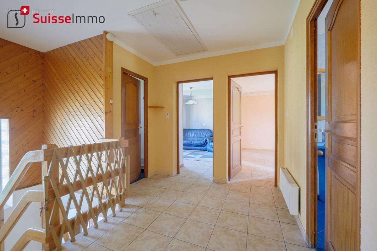 Maison à FESCHES-LE-CHATEL