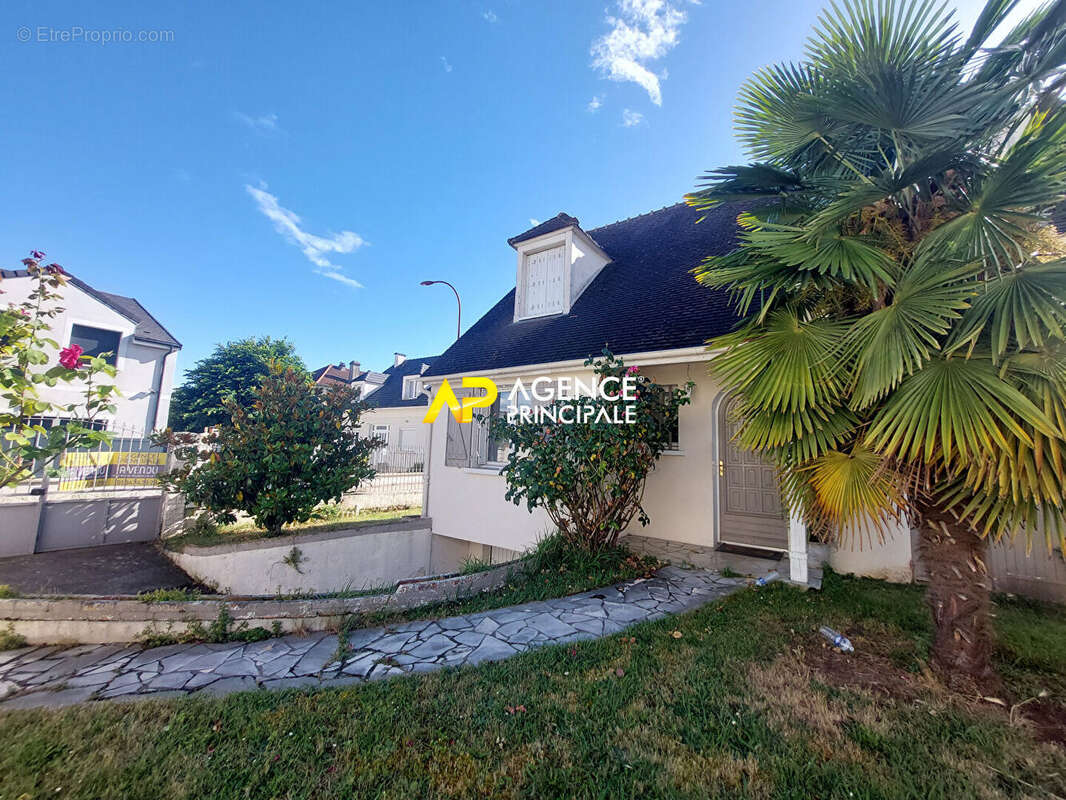 Maison à BEZONS