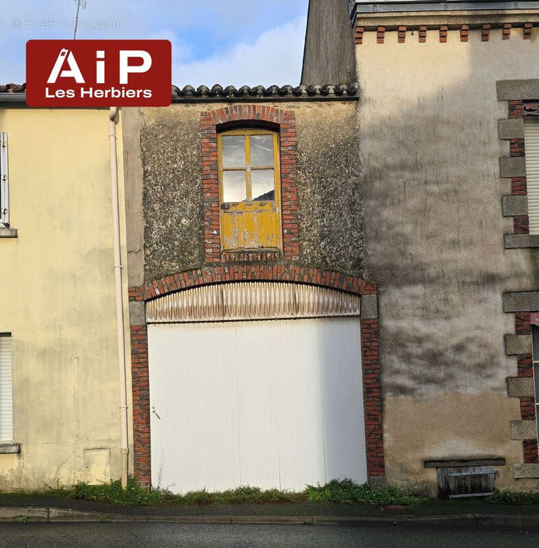 Maison à MOUCHAMPS