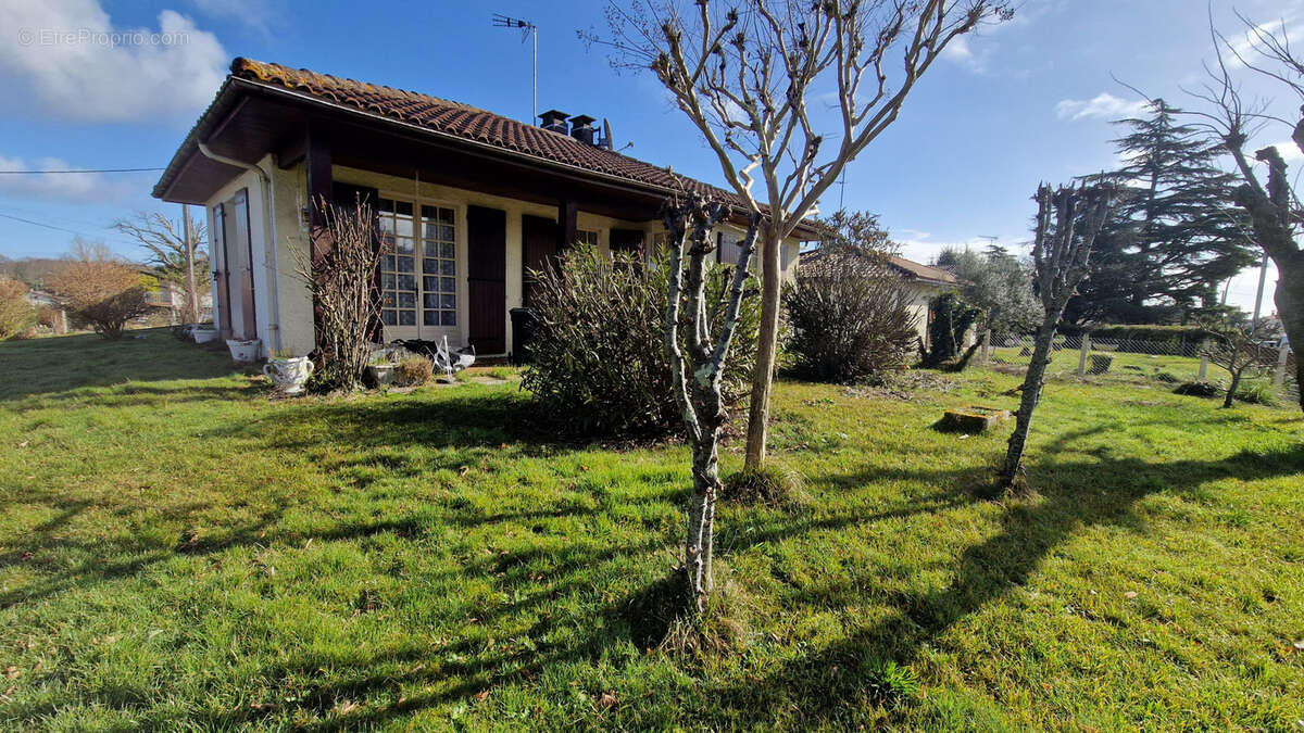 Maison à BAZAS