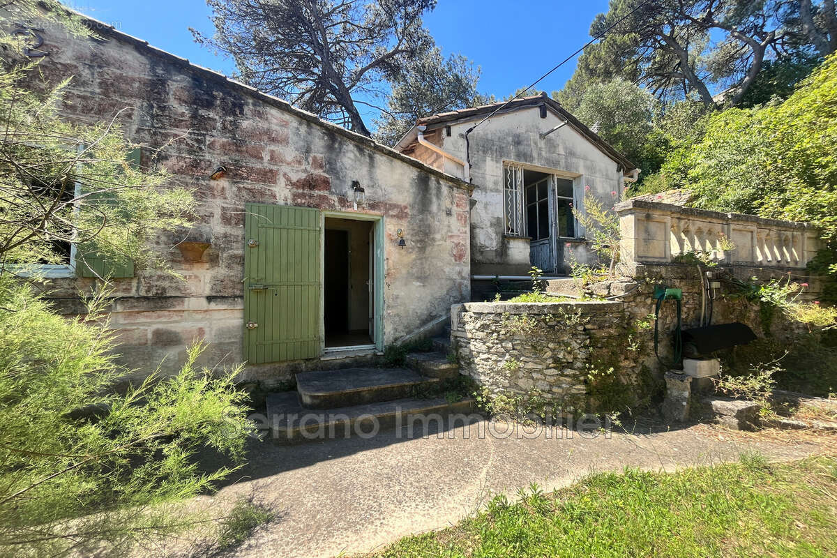 Maison 220 m² à Beaucaire  - photo 5