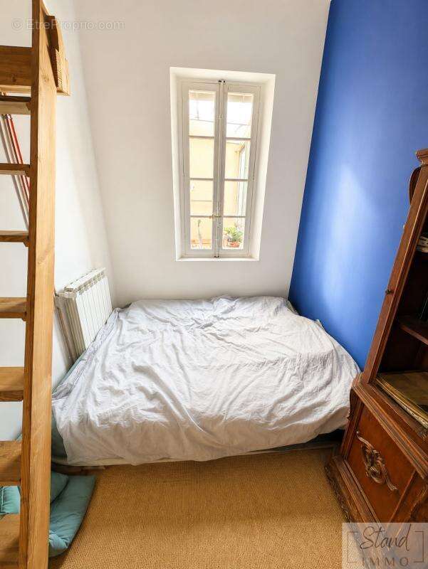 Appartement à MARSEILLE-6E