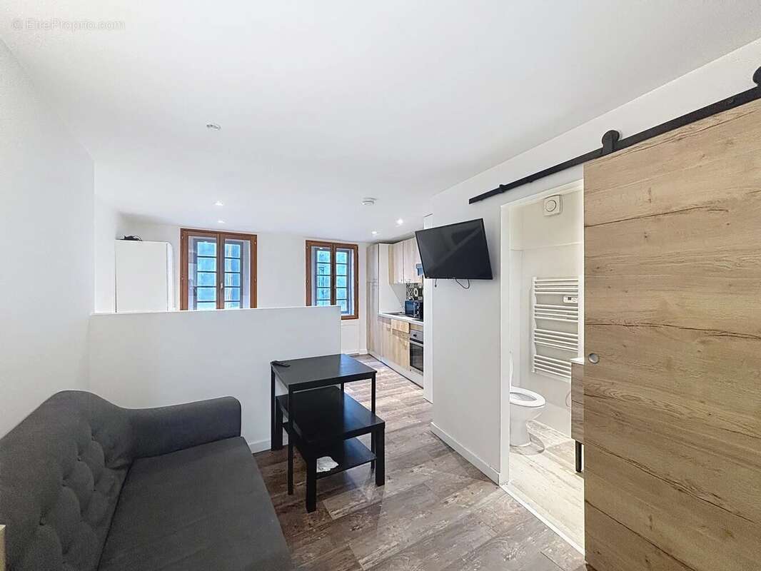 Appartement à SAINT-ETIENNE-DE-TINEE