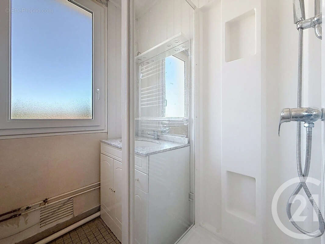 Appartement 65 m² à Troyes  - photo 6