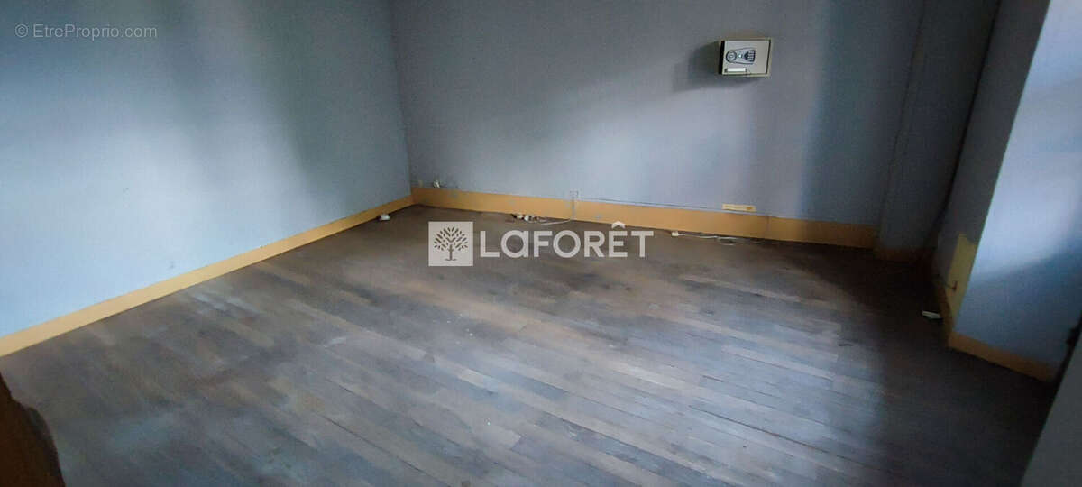 Appartement à GILLY-SUR-ISERE