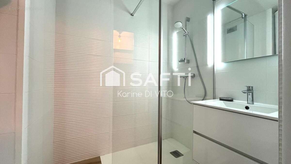 Photo 4 - Appartement à SAINT-RAPHAEL