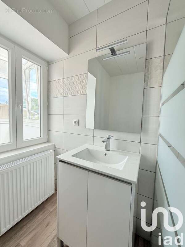 Photo 6 - Maison à VERNY