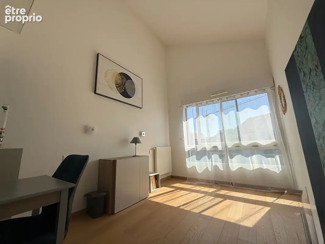Le Pouliguen centre - Appartement T3 duplex en parfait état. - photo 7