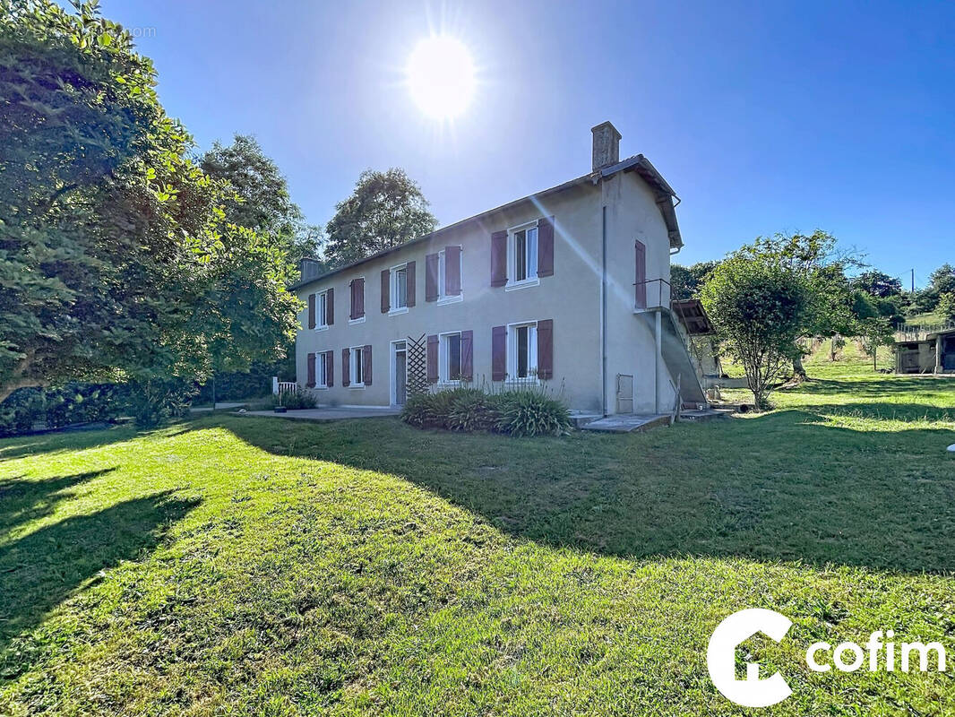 Maison à GARLIN