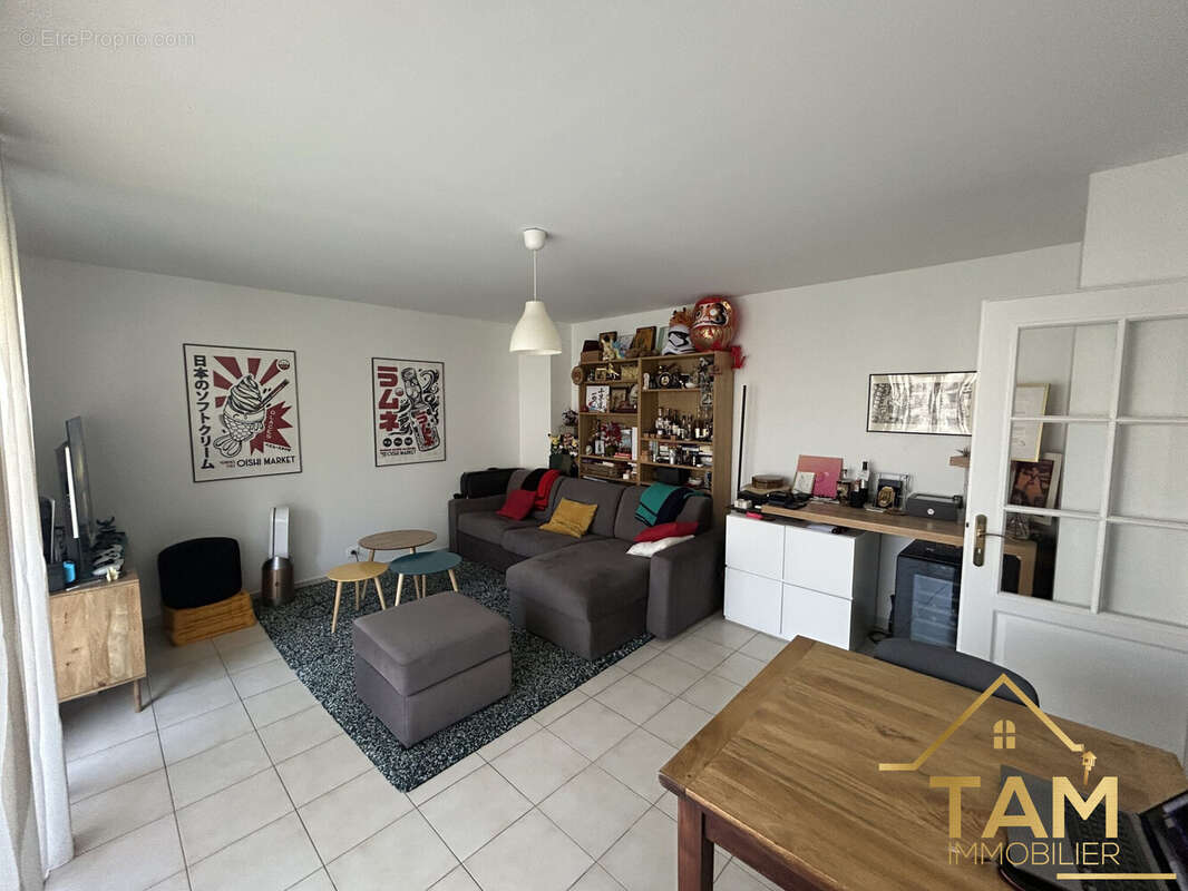 Appartement à SAINT-CYR-L'ECOLE